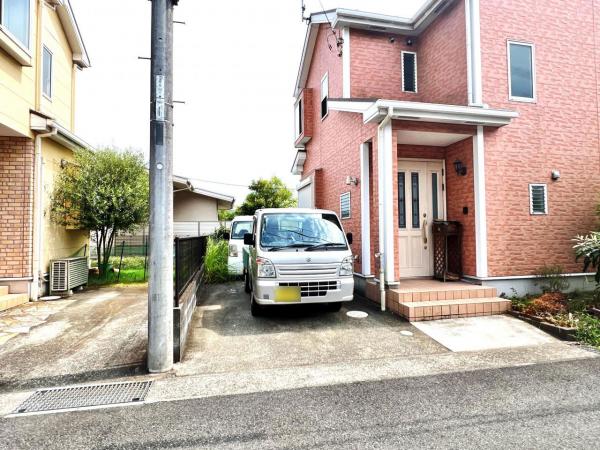 秦野市曽屋 中古戸建 駐車場