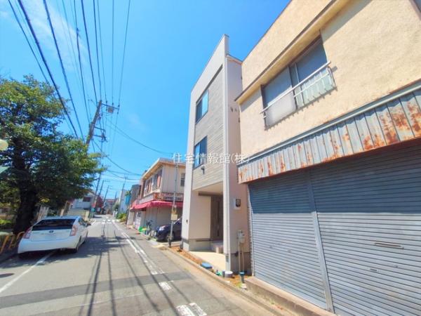 川崎市幸区小向仲野町 