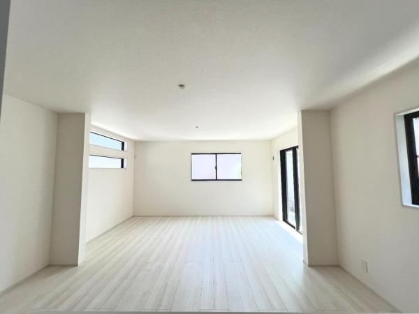 新築戸建 神奈川県横浜市金沢区高舟台２丁目 京急本線金沢文庫駅 5,280万円