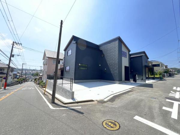 金沢区高舟台2丁目第3 前面道路含む現地写真