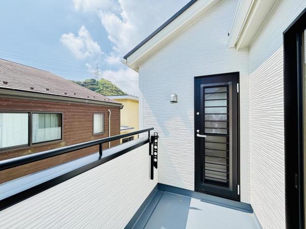 横須賀市岩戸３丁目 戸建 バルコニー