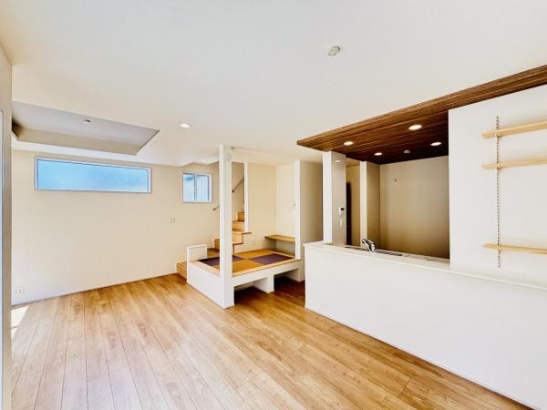 横須賀市岩戸３丁目 戸建 ダイニングキッチン