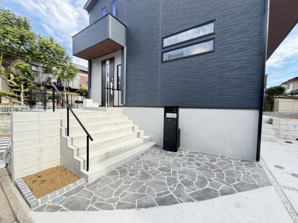 横須賀市湘南鷹取６丁目 戸建 現況写真