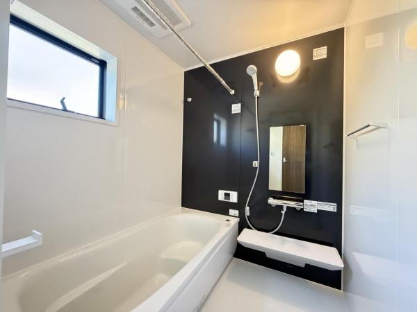 横須賀市湘南鷹取６丁目 戸建 浴室