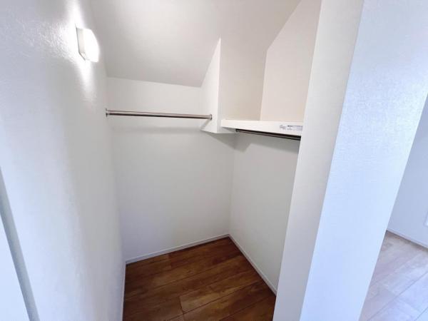 海老名市国分寺台4期 戸建 ウォークインクローゼット