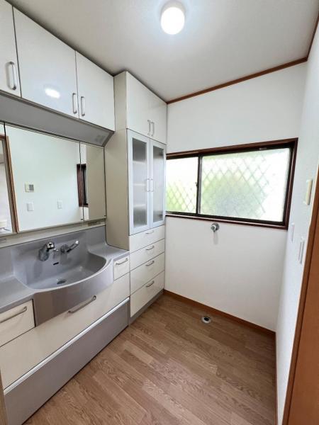 北葛飾郡杉戸町倉松４丁目 中古戸建 脱衣所