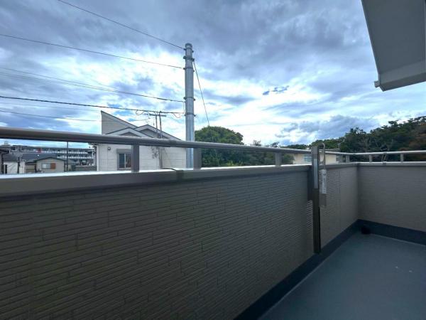 武蔵村山市伊奈平５丁目 戸建 バルコニー