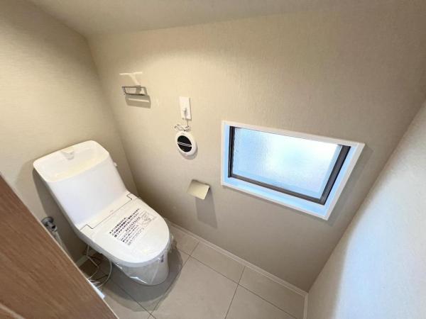 横浜市栄区公田町 中古戸建 トイレ