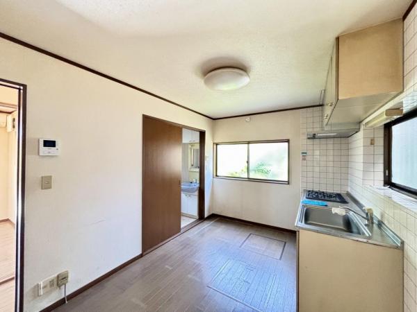 横須賀市船越町８丁目 中古戸建 ダイニングキッチン