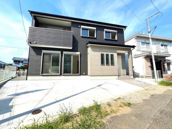 南足柄市狩野 中古戸建 駐車場