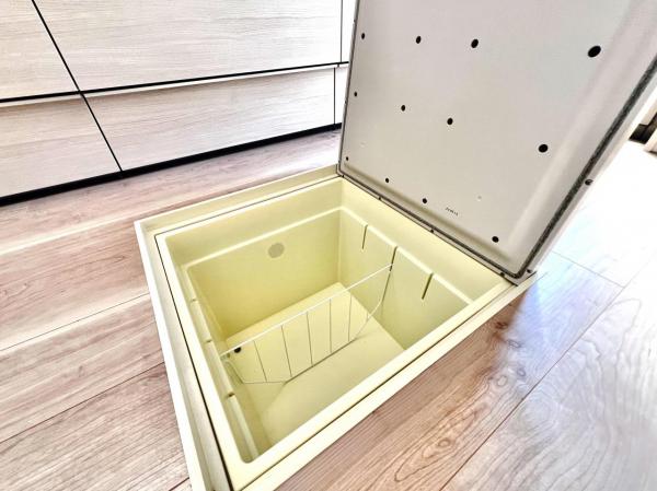 南足柄市狩野 中古戸建 収納