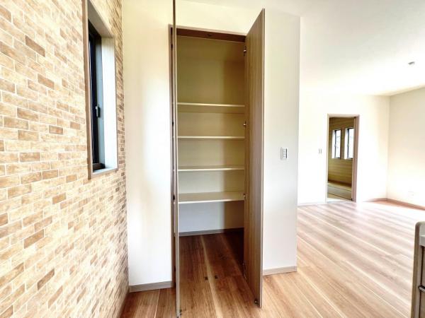 南足柄市狩野 中古戸建 収納