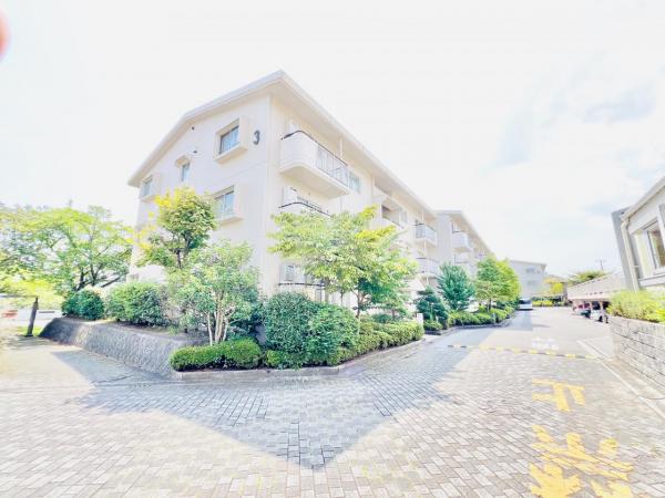 はるのみち公園前団地 外観写真