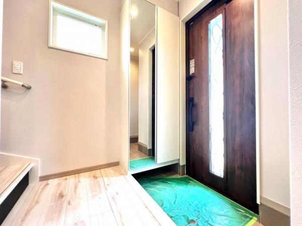 南足柄市生駒   戸建 玄関