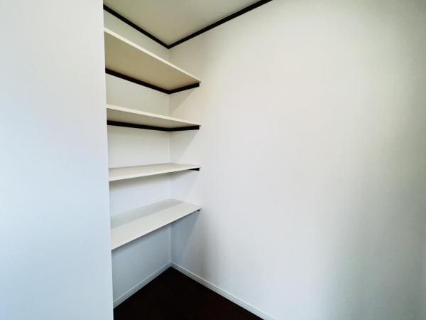 綾瀬市綾西４丁目 中古戸建 ウォークインクローゼット