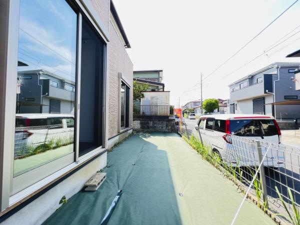 綾瀬市綾西４丁目 中古戸建 庭