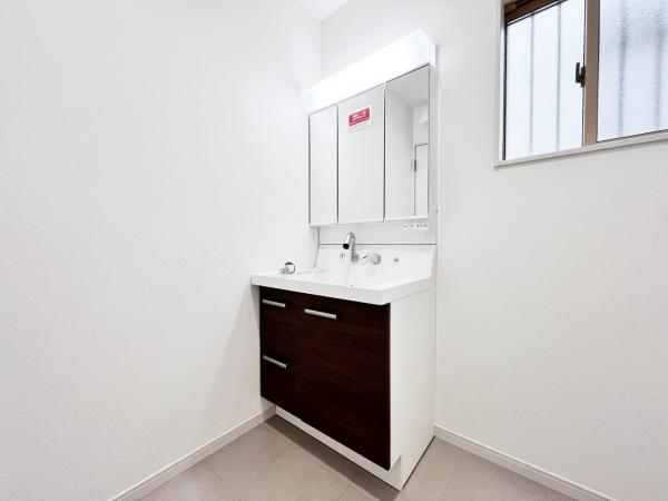 中山 洗面化粧台