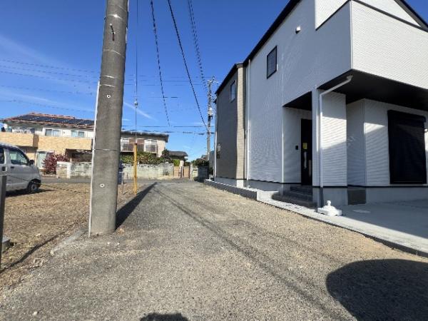 川越市山田1期 前面道路含む現地写真