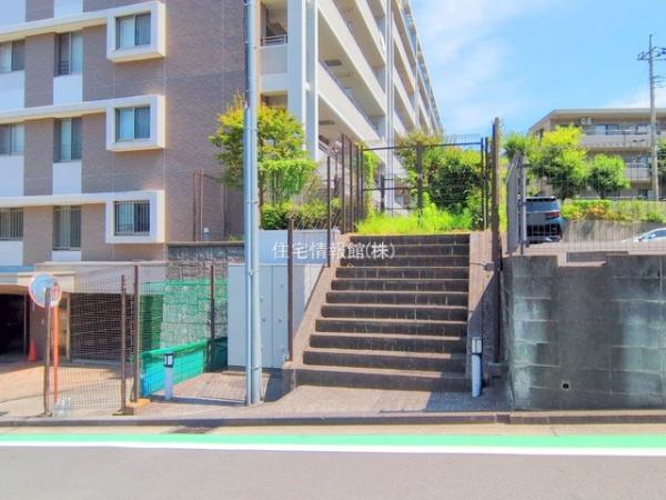 ランドシティ南万騎が原弐番館 