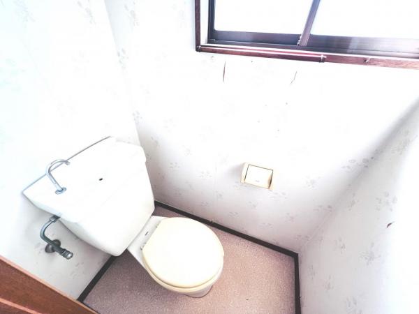 高座郡寒川町小谷３丁目 中古戸建 トイレ