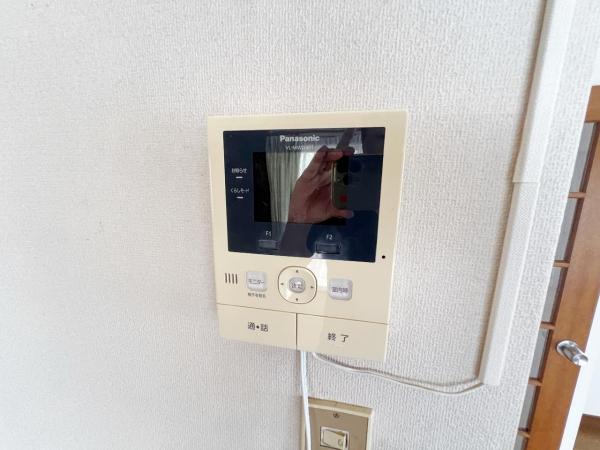 小田原市飯田岡 中古戸建 TVモニター付きインターフォン