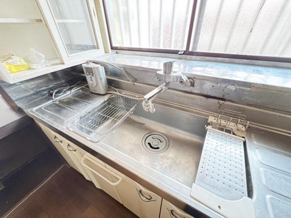 小田原市飯田岡 中古戸建 キッチン