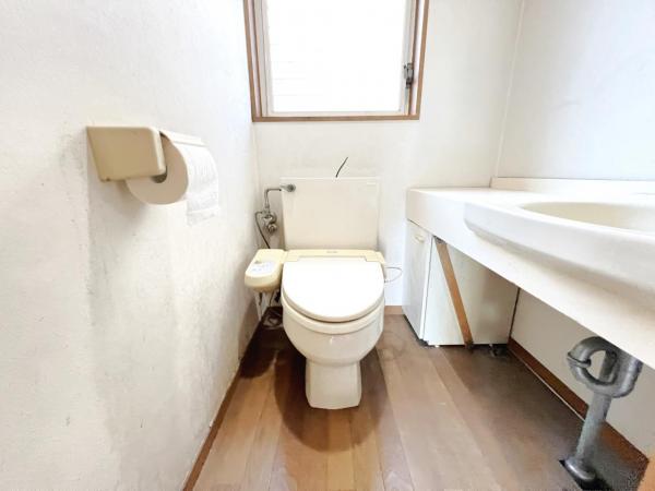 横浜市泉区緑園３丁目 中古戸建 トイレ