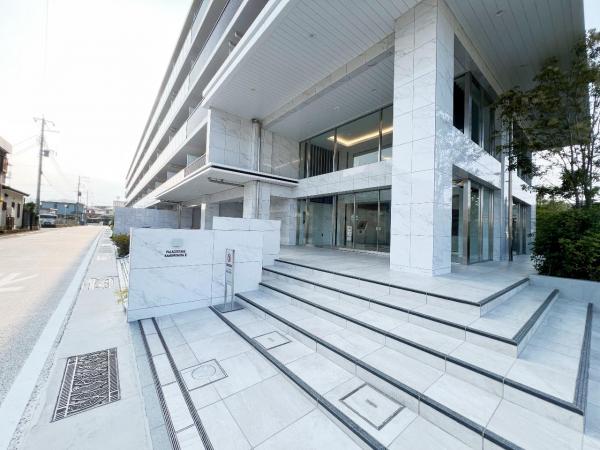 パレステージ鴨宮II エントランス（外）