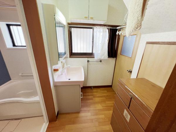 小田原市曽比 中古戸建 脱衣所