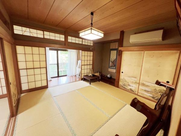 小田原市曽比 中古戸建 寝室