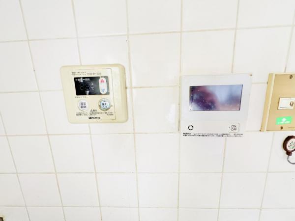 市原市青葉台３丁目 中古戸建 発電・温水設備(共用部)