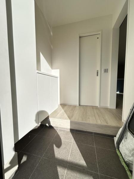 川越市むさし野1期 玄関