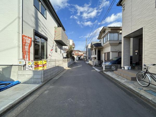 川越市むさし野1期 前面道路含む現地写真