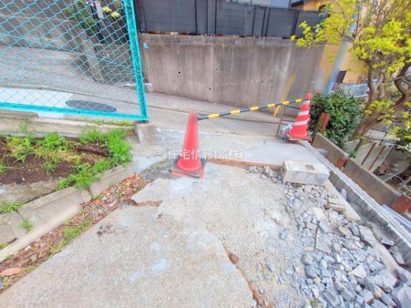 横浜市南区永田南2丁目 