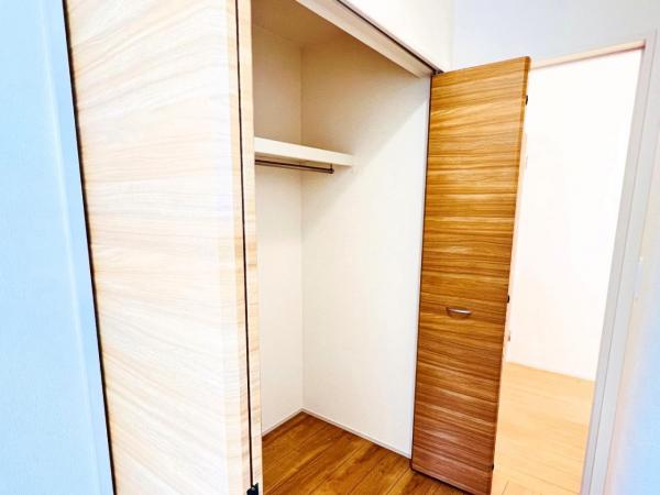 横浜市金沢区釜利谷西６丁目 戸建 収納