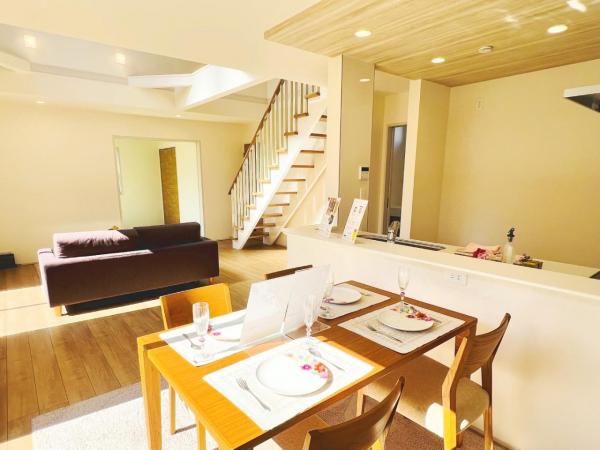 横浜市金沢区釜利谷西６丁目 戸建 ダイニング