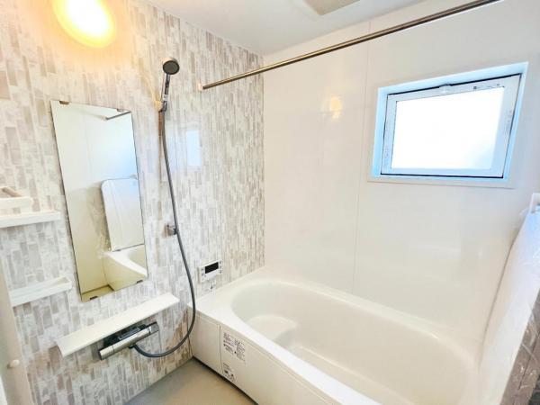 横浜市金沢区釜利谷西６丁目 戸建 浴室