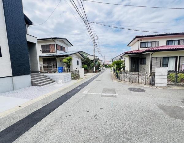 横浜市栄区野七里3期 前面道路含む現地写真