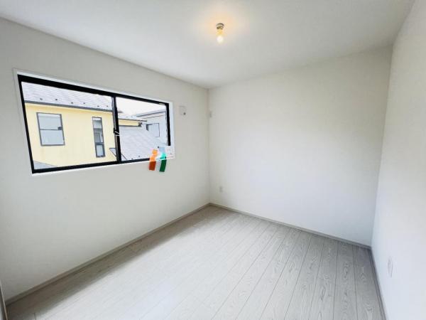 横浜市栄区野七里3期 洋室