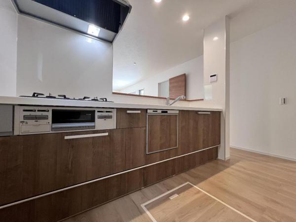 八王子市富士見町 戸建 リビングダイニング