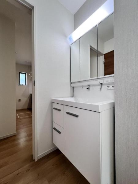 八王子市富士見町 戸建 洗面化粧台