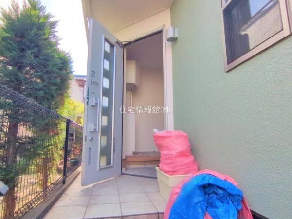 川崎市宮前区犬蔵一丁目戸建 