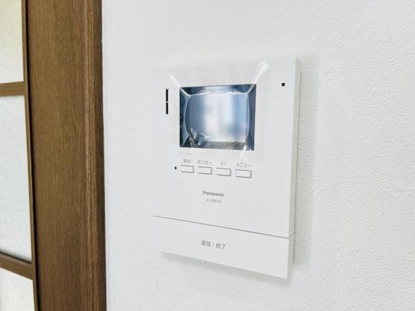 横浜市瀬谷区北新 中古戸建 TVモニター付きインターフォン