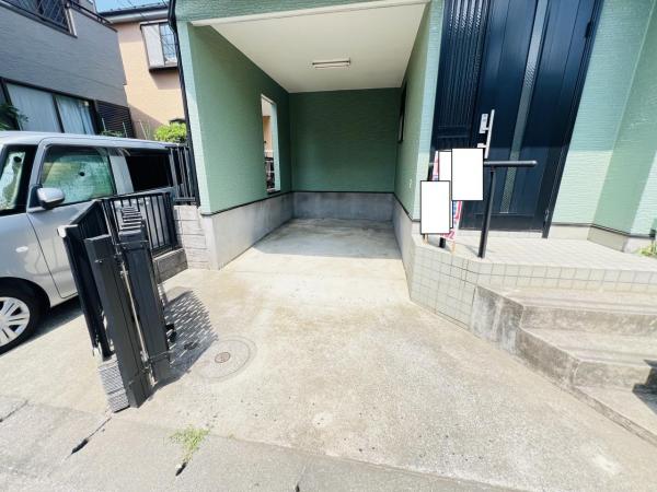 横浜市瀬谷区北新 中古戸建 駐車場