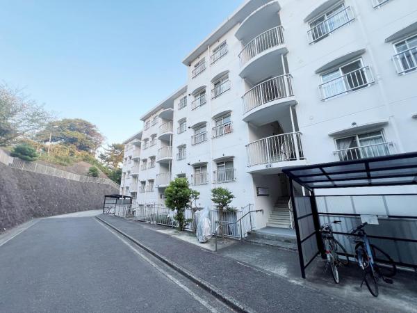 エクレール二宮B棟 エントランス（外）