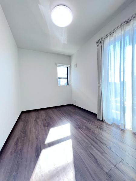 海老名市望地２丁目 戸建 洋室