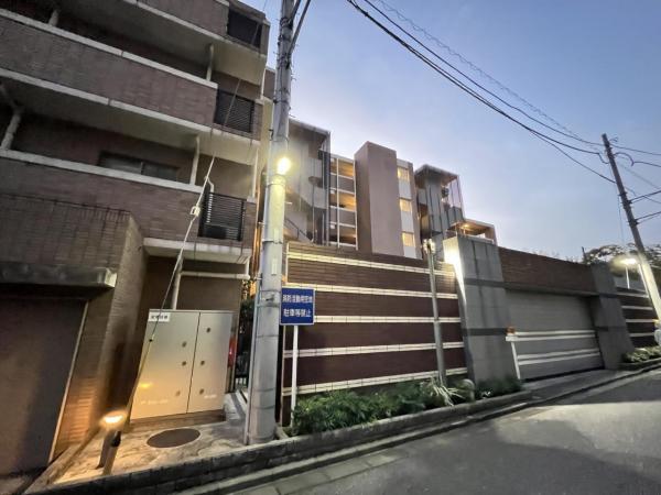 The　NOBUTO　HILLS　FOREST　COURT 外観写真