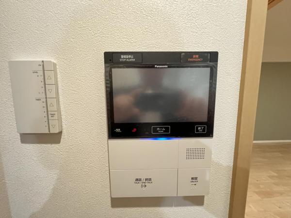 The　NOBUTO　HILLS　FOREST　COURT TVモニター付きインターフォン