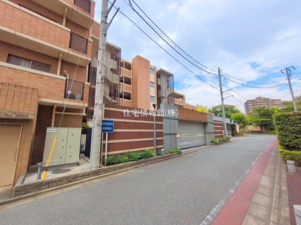 The　NOBUTO　HILLS　FOREST　COURT 