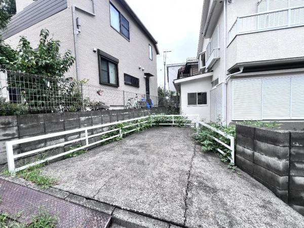 八王子市加住町2丁目 駐車場